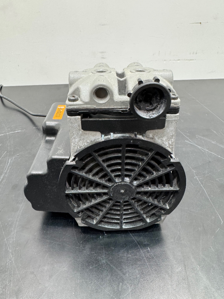 Image of Thomas Oil Less Vacuum Pump